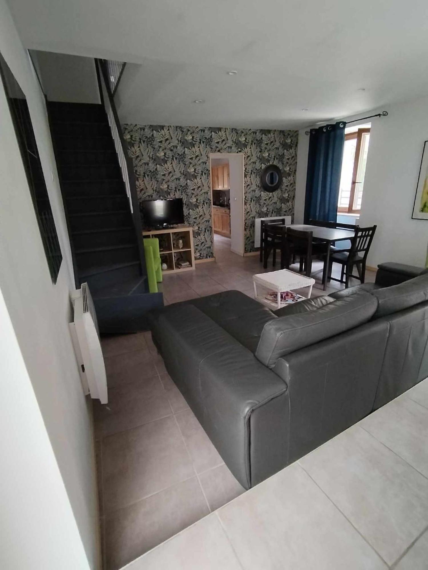 Gite Rue Pasteur إيس سور تيل المظهر الخارجي الصورة